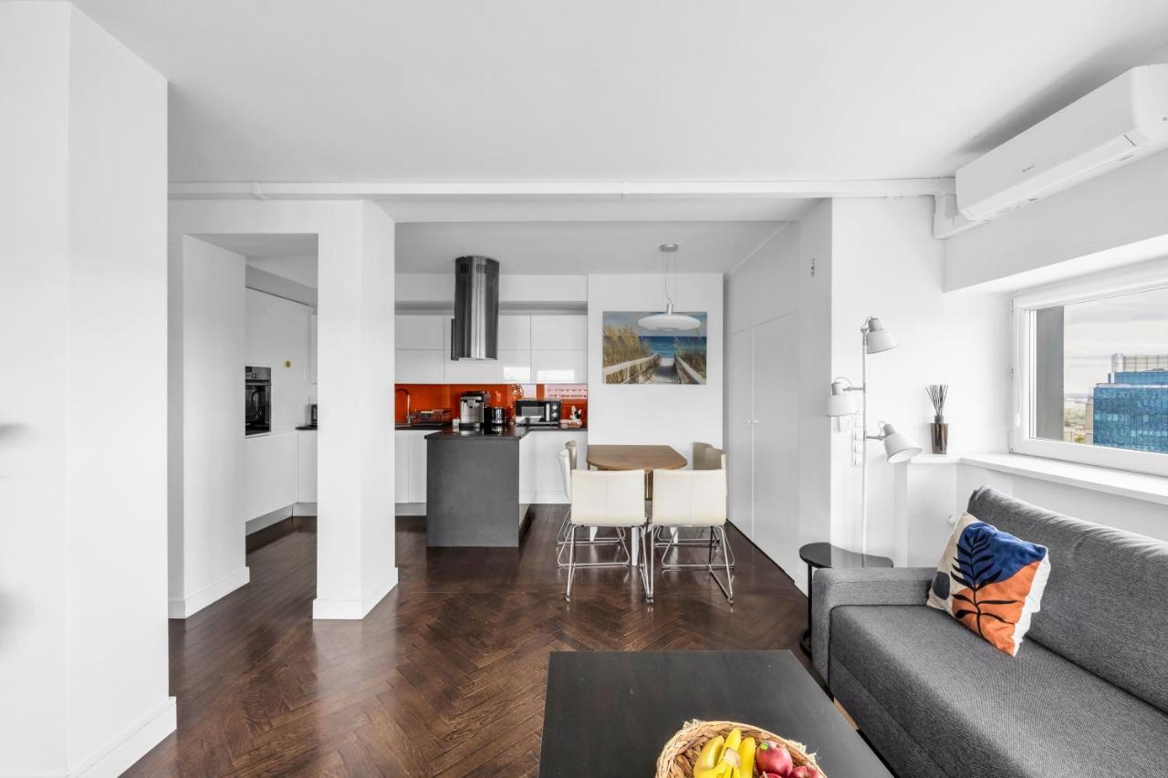 23Rd Floor 3Br Apt With Views Of Varsóvia Exterior foto